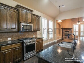 419 San Marcos Dr in Irving, TX - Building Photo - Building Photo