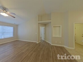 6314 Spanish Moss Ln in Charlotte, NC - Building Photo - Building Photo