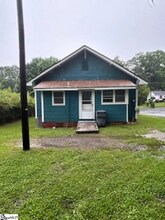 533 Farley Ave in Spartanburg, SC - Foto de edificio - Building Photo