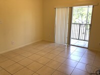 601 Cypress Lake Blvd, Unit G in Deerfield Beach, FL - Building Photo - Building Photo