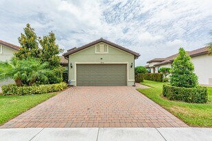 4478 Beauty Leaf Cir in Vero Beach, FL - Building Photo