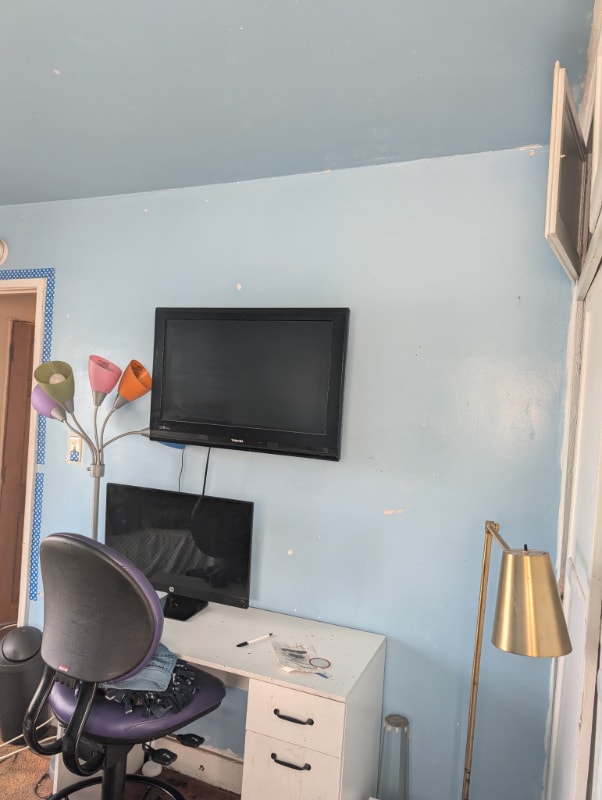 6712 10th Ave in Los Angeles, CA - Foto de edificio - Building Photo