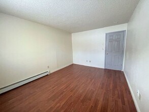 4610 Reka Dr in Anchorage, AK - Building Photo - Building Photo