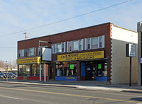 445-451 Simcoe St S in Oshawa, ON - Building Photo - Building Photo