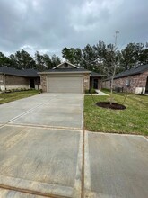 723 Long Cedar Dr in Conroe, TX - Building Photo - Building Photo