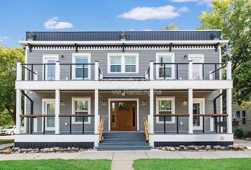 800 Douglas St NW in Grand Rapids, MI - Building Photo