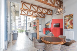 MAA Charlotte Ave in Nashville, TN - Building Photo