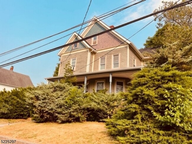 property at 20 Ryerson Ave