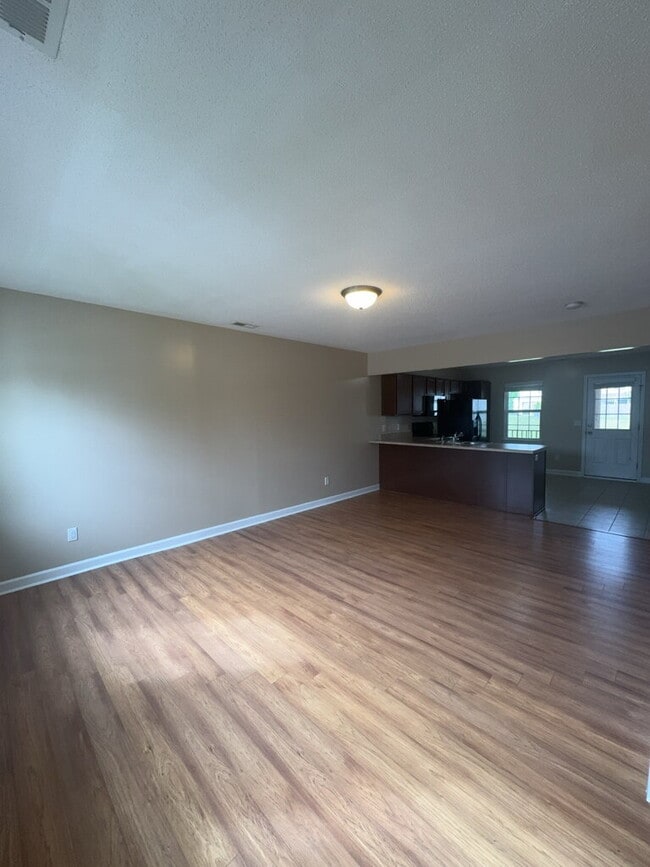 202 Lanieve Ct in Hubert, NC - Building Photo - Building Photo
