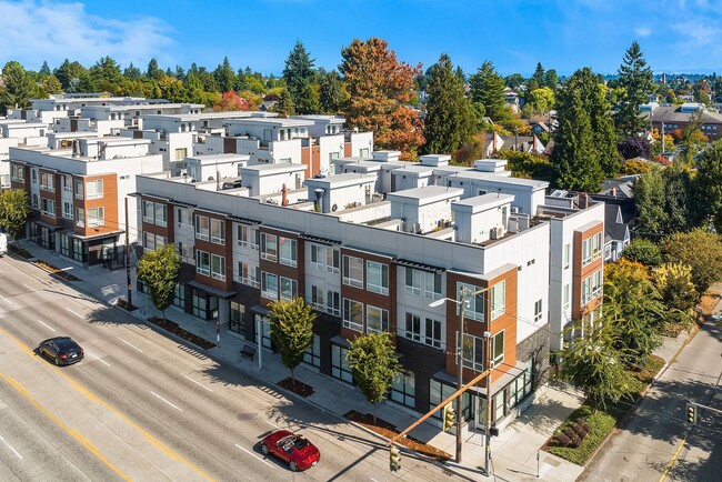 7500 15th Ave NW in Seattle, WA - Building Photo - Building Photo