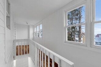 97 Fenner Ave, Unit 2 in Clifton, NJ - Building Photo - Building Photo