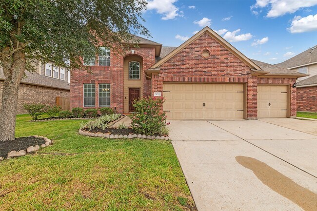 30715 Legends Ridge Dr in Spring, TX - Foto de edificio - Building Photo