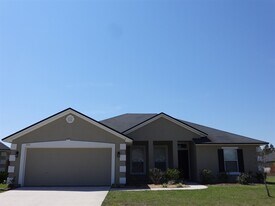 3888 Falcon Crest Dr in Green Cove Springs, FL - Building Photo