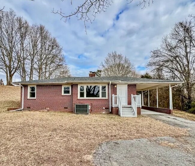 property at 7 Perry St