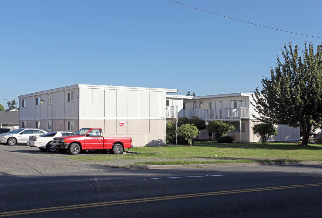 3201 47th St in Tacoma, WA - Building Photo