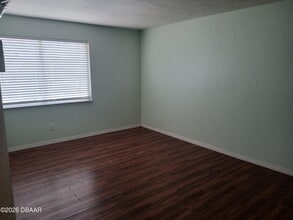 2002 S Palmetto Ave in South Daytona, FL - Building Photo - Building Photo