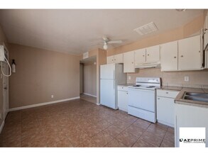 14 S 31st Ave in Phoenix, AZ - Building Photo - Building Photo