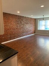 2419 Frankford Ave in Philadelphia, PA - Building Photo - Building Photo