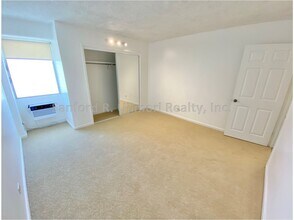 725 Piikoi St in Honolulu, HI - Building Photo - Building Photo
