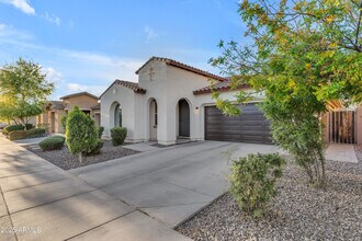 3938 E Ficus Way in Gilbert, AZ - Building Photo - Building Photo