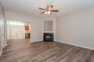 2642 Oasis Ln in Charlotte, NC - Building Photo - Building Photo