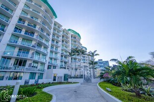 3029 NE 188th St, Unit 907 in Aventura, FL - Building Photo
