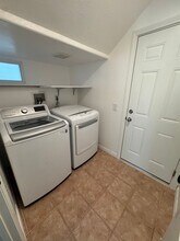 2479 Rikkard Dr in Thousand Oaks, CA - Building Photo - Building Photo