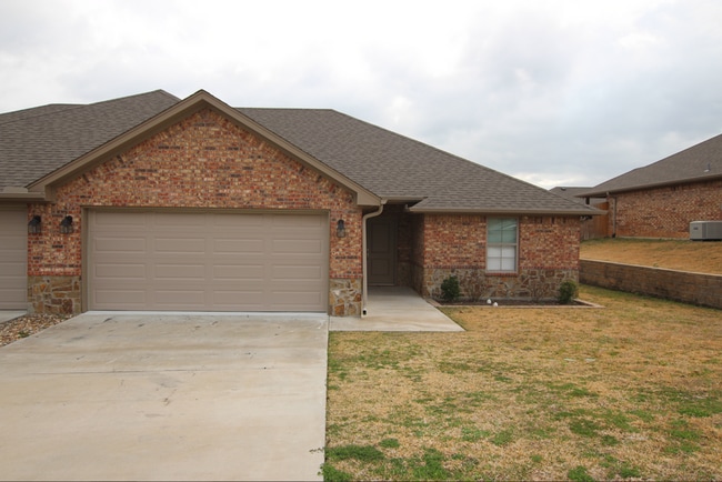 property at 6305 Villa Rosa Way