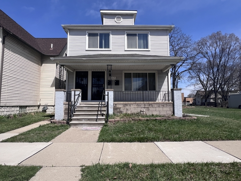 43 E Henry St in River Rouge, MI - Building Photo