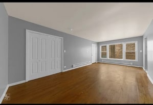 8023 S Ellis Ave in Chicago, IL - Building Photo