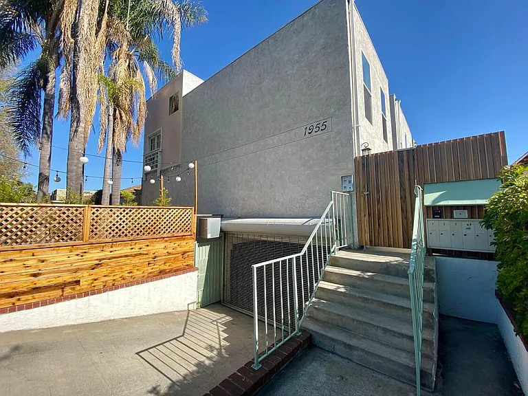 1955 18th St in Santa Monica, CA - Building Photo