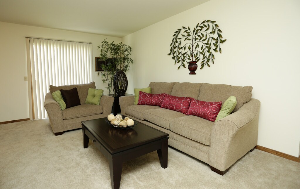 Brookmeadow Apartments in Grandville, MI