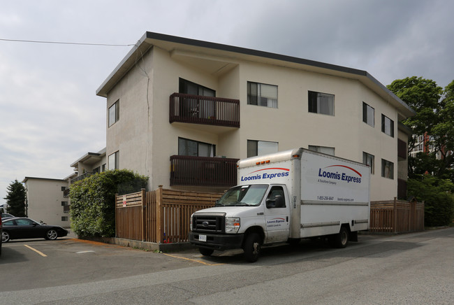 Cavalier Manor Apartments