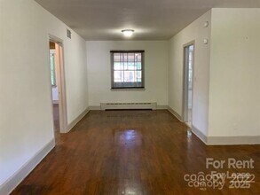 713 E Warren St in Shelby, NC - Foto de edificio - Building Photo