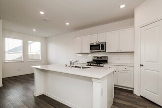 1114 Daffodil St in Princeton, TX - Building Photo - Building Photo