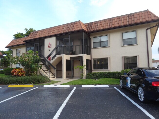 property at 7091 Golf Colony Ct