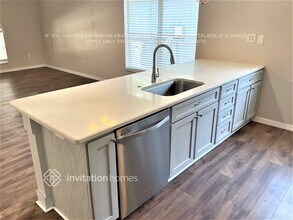 10624 Navigation Dr in Riverview, FL - Building Photo - Building Photo