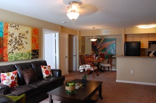 Mer Soleil Apartments