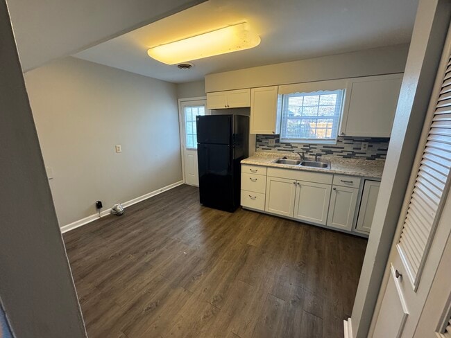 301 W Adams St in Franklin, IN - Building Photo - Building Photo