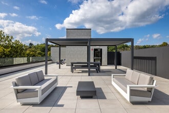 The Gleason in Maplewood, NJ - Foto de edificio - Interior Photo