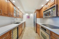 151 SE 15th Rd, Unit 2102 in Miami, FL - Building Photo - Building Photo