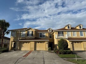 3041 Ashland Ln S in Kissimmee, FL - Building Photo