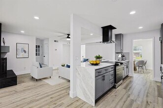 1126 Bobbie Ln in Garland, TX - Building Photo - Building Photo