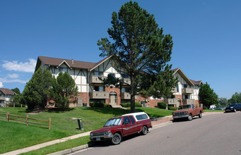 Kingsborough in Colorado Springs, CO - Building Photo - Building Photo