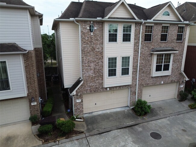 property at 1719 Stacy Crest