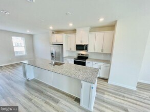 162 Whitson Wds Pl in Stafford, VA - Building Photo - Building Photo