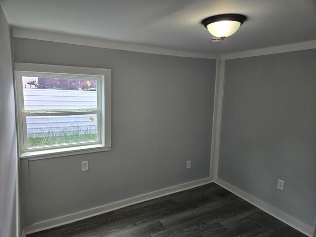 property at 5906 Hillsboro St