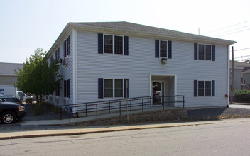 65 Crocker St in Mansfield, MA - Building Photo - Building Photo