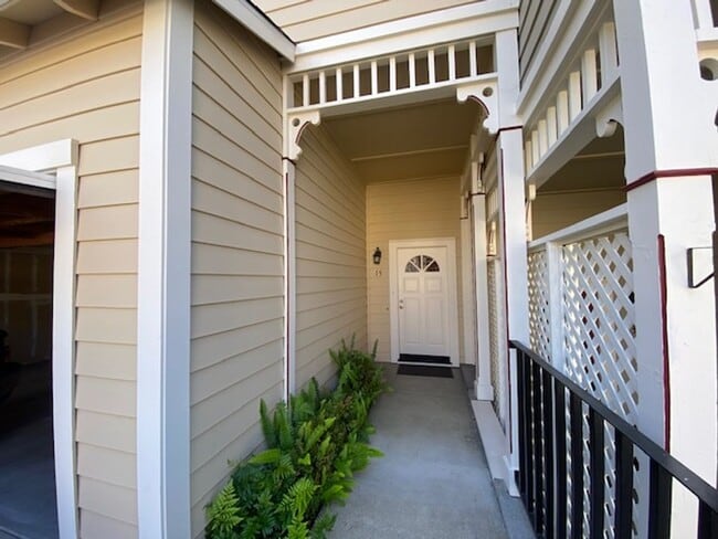 15 Glen Lake Dr in Pacific Grove, CA - Building Photo - Building Photo