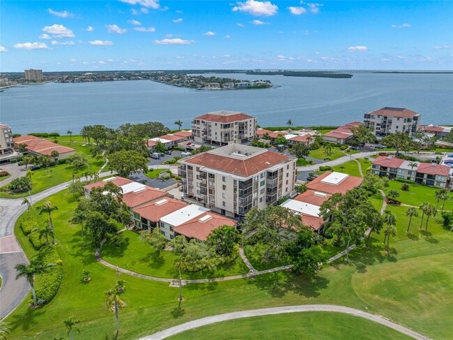 6219 Palma Del Mar Blvd S in St. Petersburg, FL - Building Photo - Building Photo